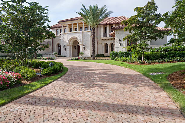 Best Driveway Paving Contractor  in Temple, TX